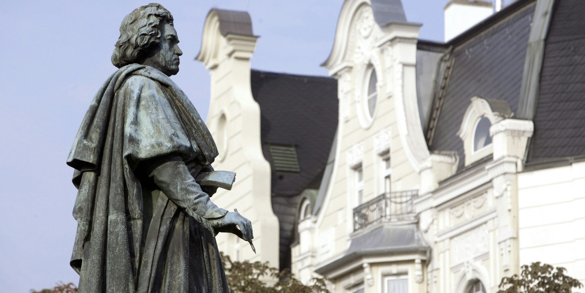 Beethovenn-Statue_Muensterlpatz2_c_Michael_Sondermann