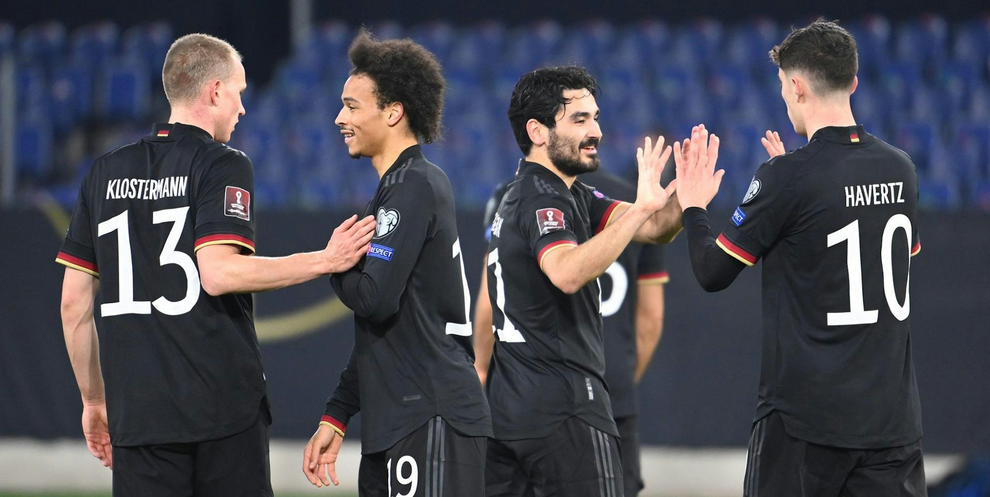 ABC1B847-444D-4A32-AC0C-B676B83C599B