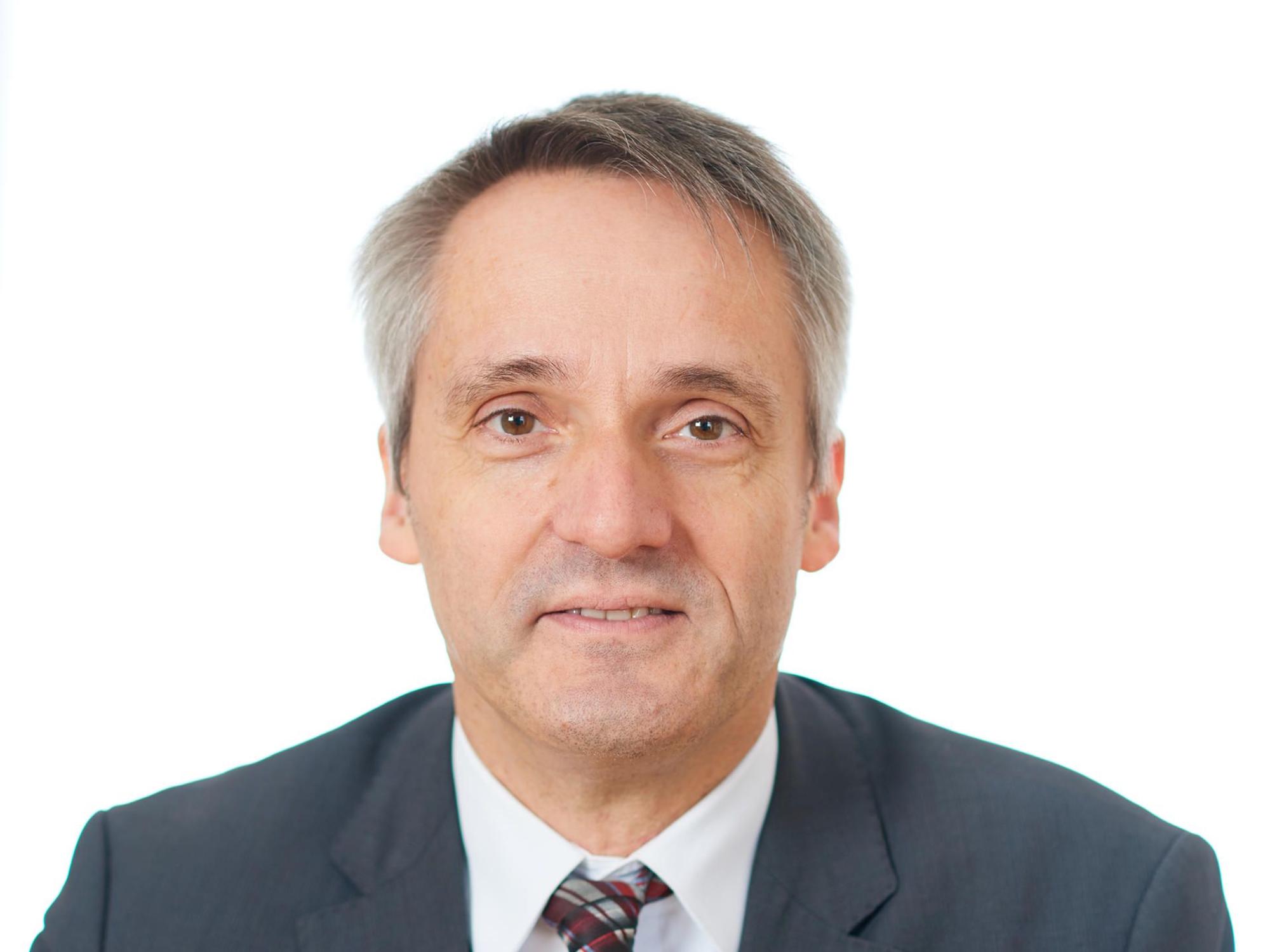 Frank Decker
