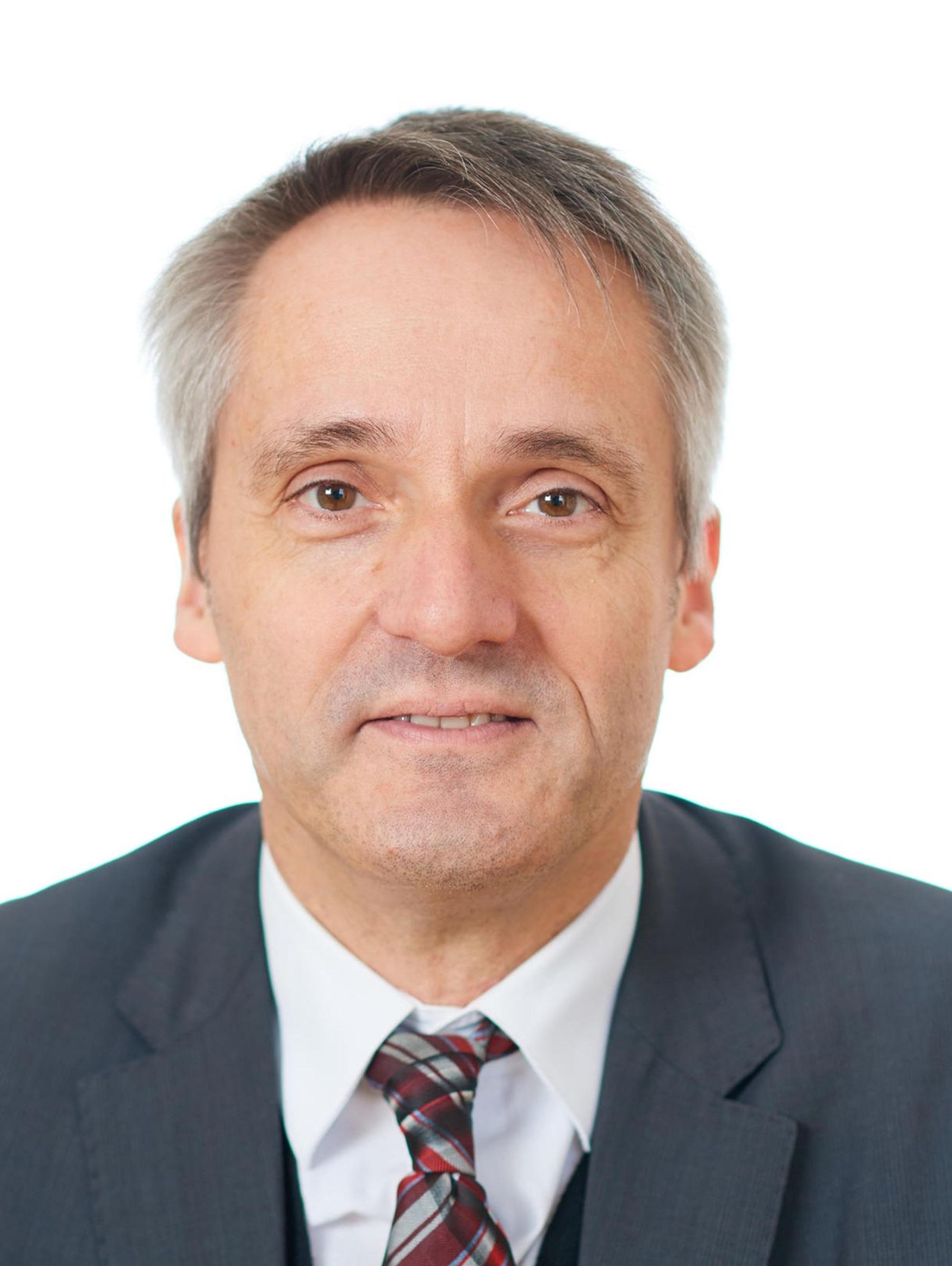 Frank Decker