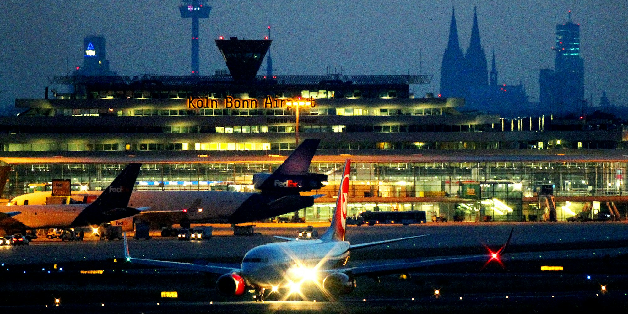 Flughafen Köln_data
