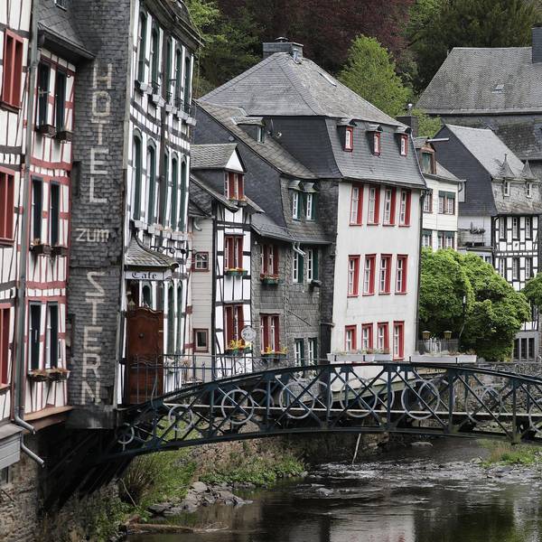 monschau_eifel_dpa