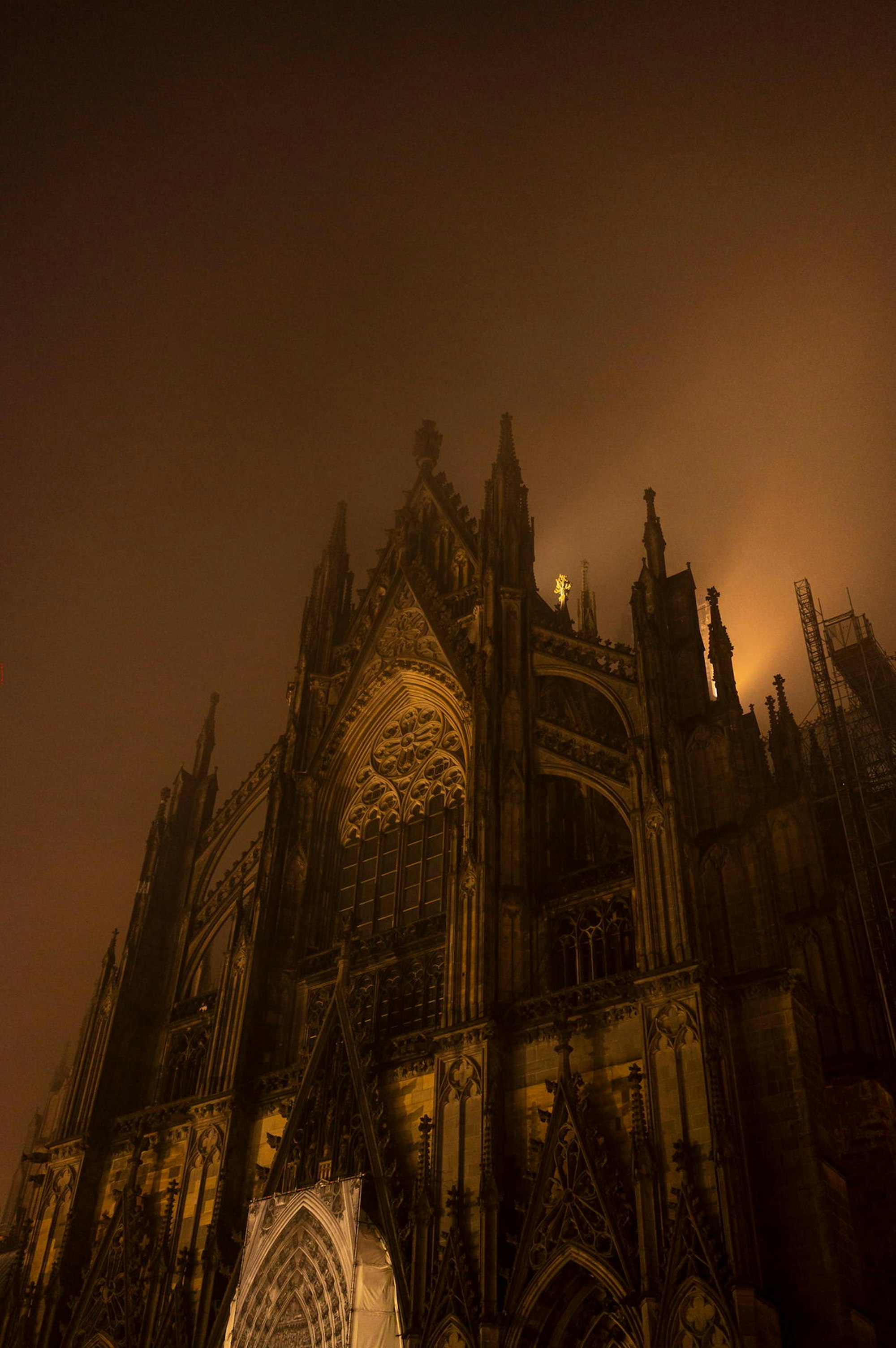 Die Nordseite im Nebel, fotografiert am 31.Dezember 2019, 22.21 Uhr.