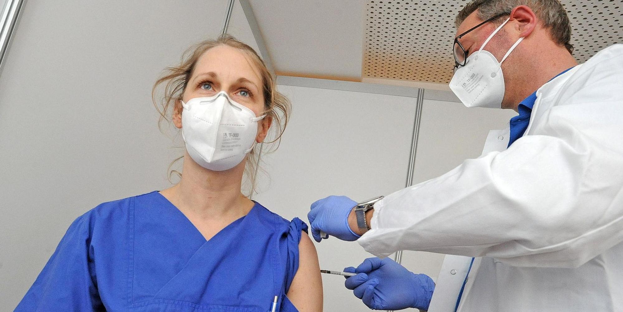LE_impfstart-krankenhaeuser_(7)