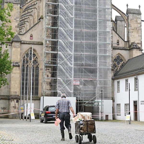 Hochwasser Altenberger Dom außen 190721