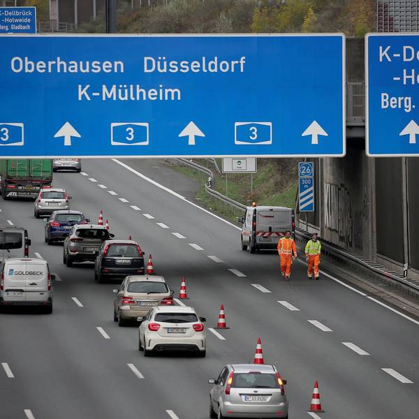 A3 Betonplatte Prüfung dpa