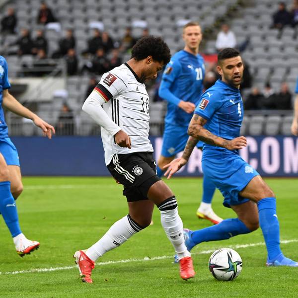 Gnabry gegen Island