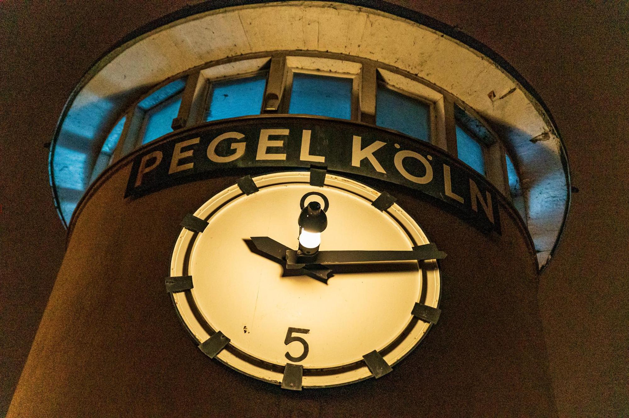 Hochwasser Dienstagnacht Pegel groß