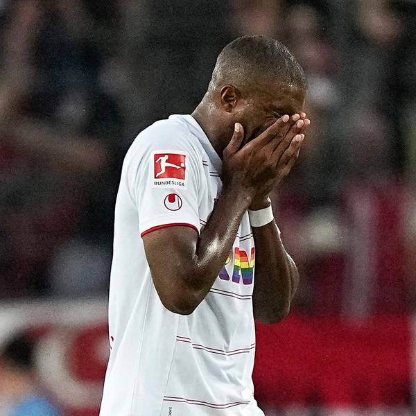 Modeste weint