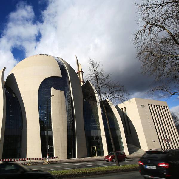 Moschee_in_Koeln_51042793