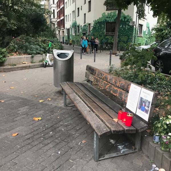 Bank Brüsseler Platz
