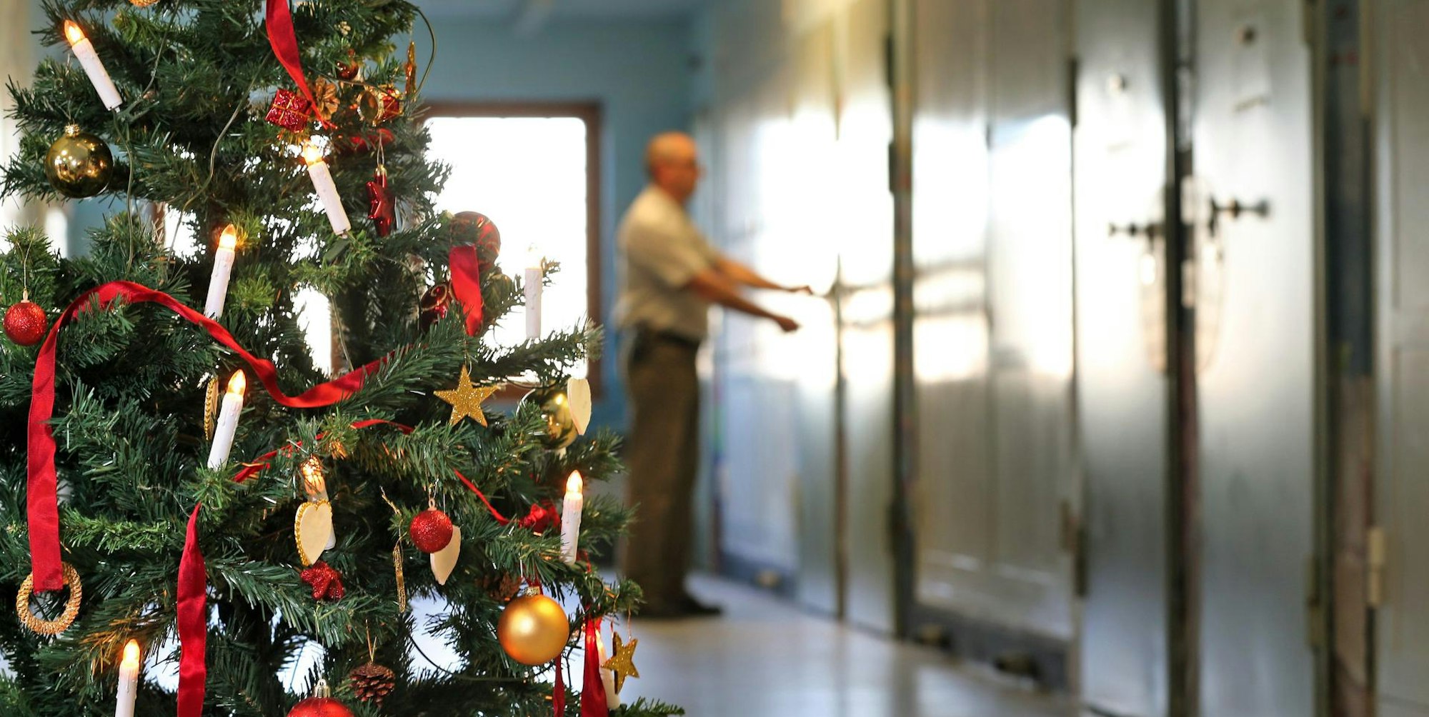 Weihnachten Gefängnis