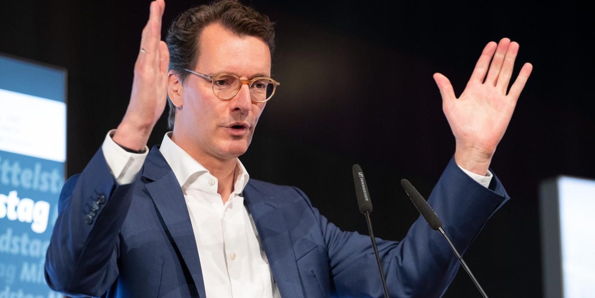 Hendrik Wüst 051021