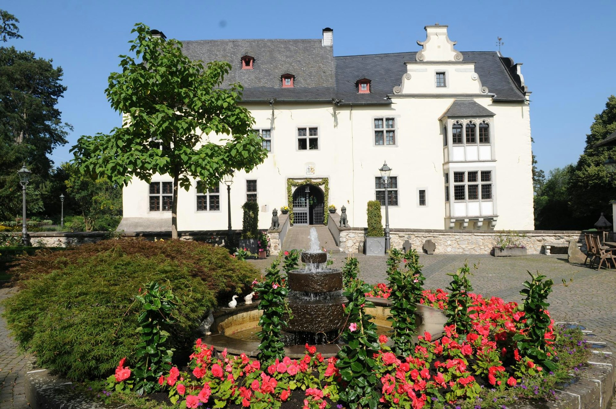 Burg Odenhausen Wiki Wolfgang Vieten CC BY 3.0