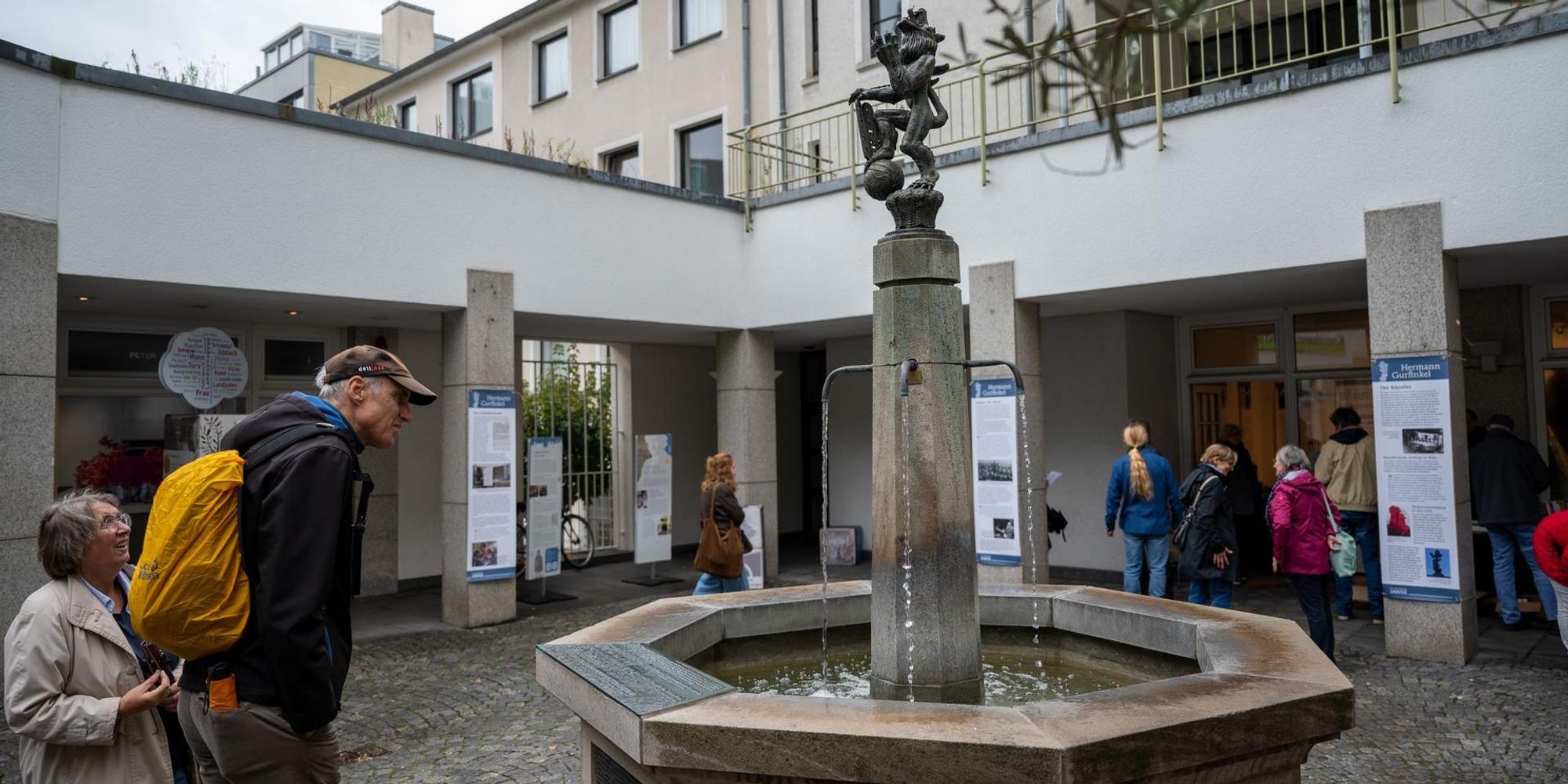 Löwenbrunnen