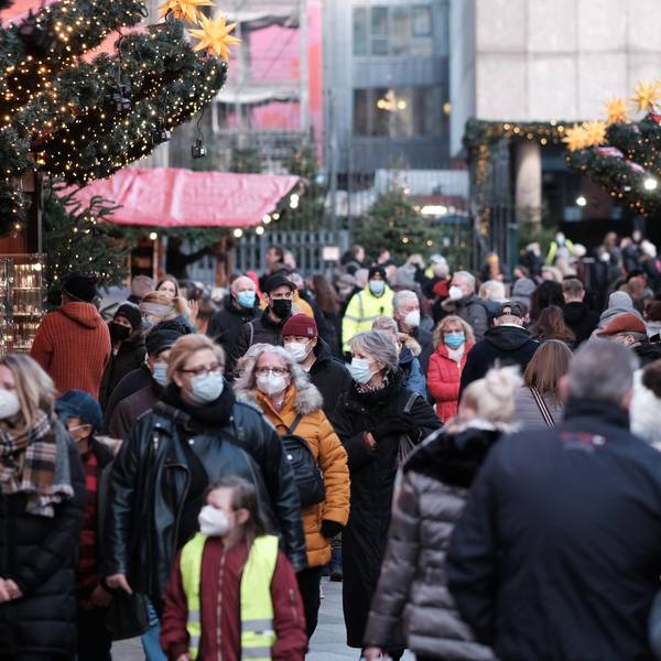 Weihnachtsmarkt_Roncalliplatz