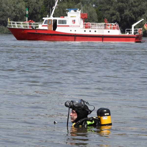 Duisburg Rhein Badeunfall