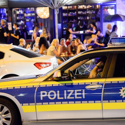 20200801-UWE-PartyhotspotsSamstagabendInnenstadt-002