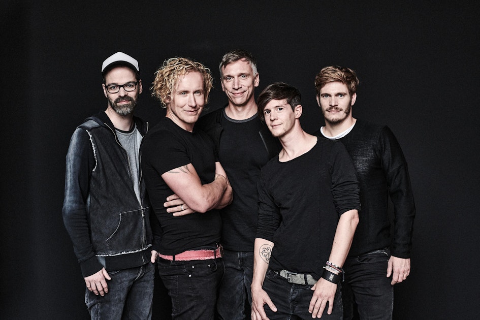 Zehnjähriges Jubiläum Kölner Band Kasalla erzählt ihre Geschichte in