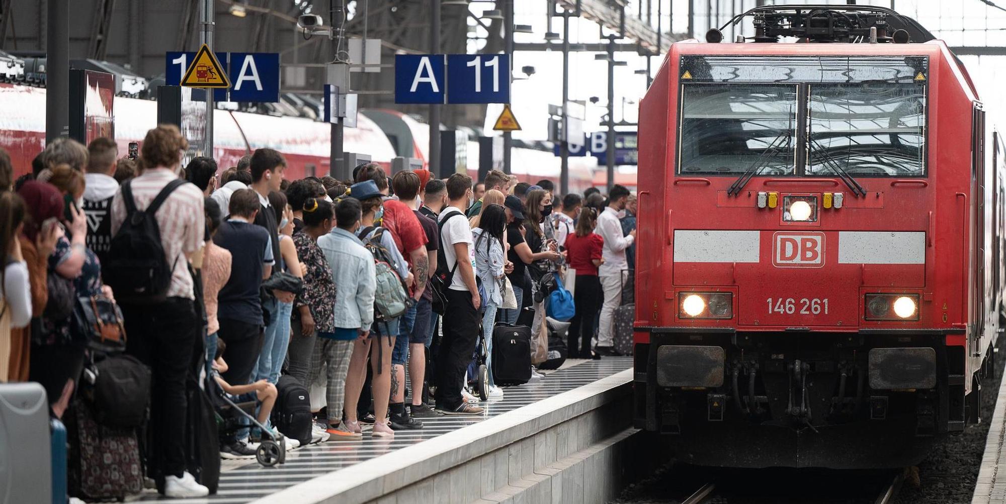 DB 080722