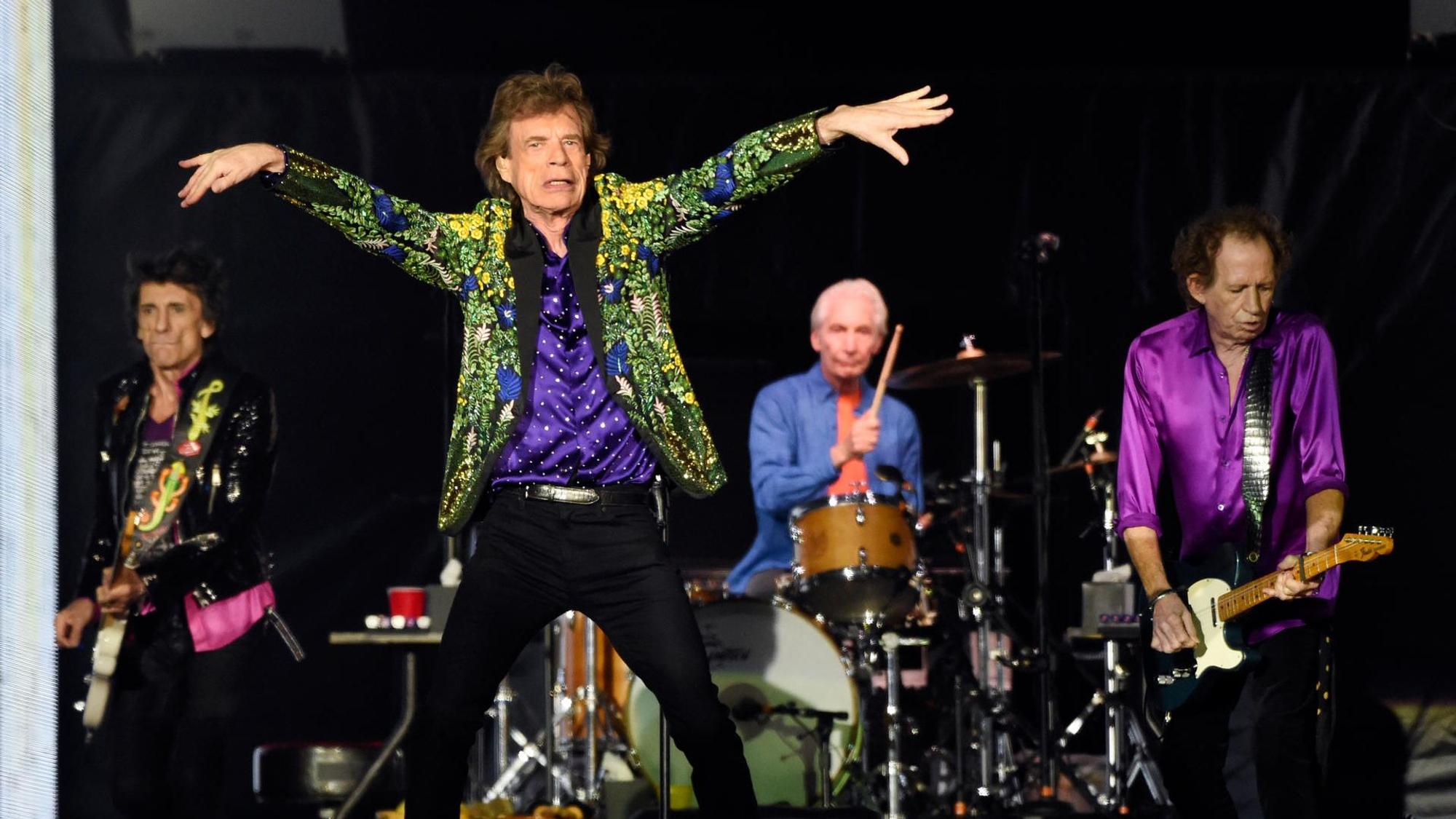 Die Rolling Stones, hier noch mit Charlie Watts an den Drums.