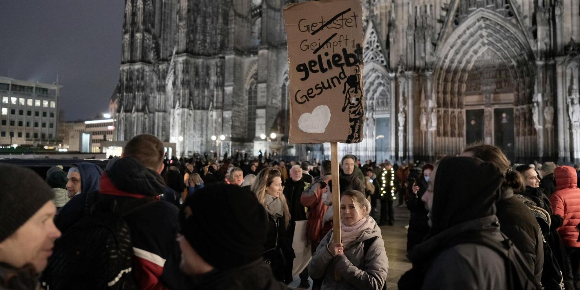 Corona-Demo Köln Grönert