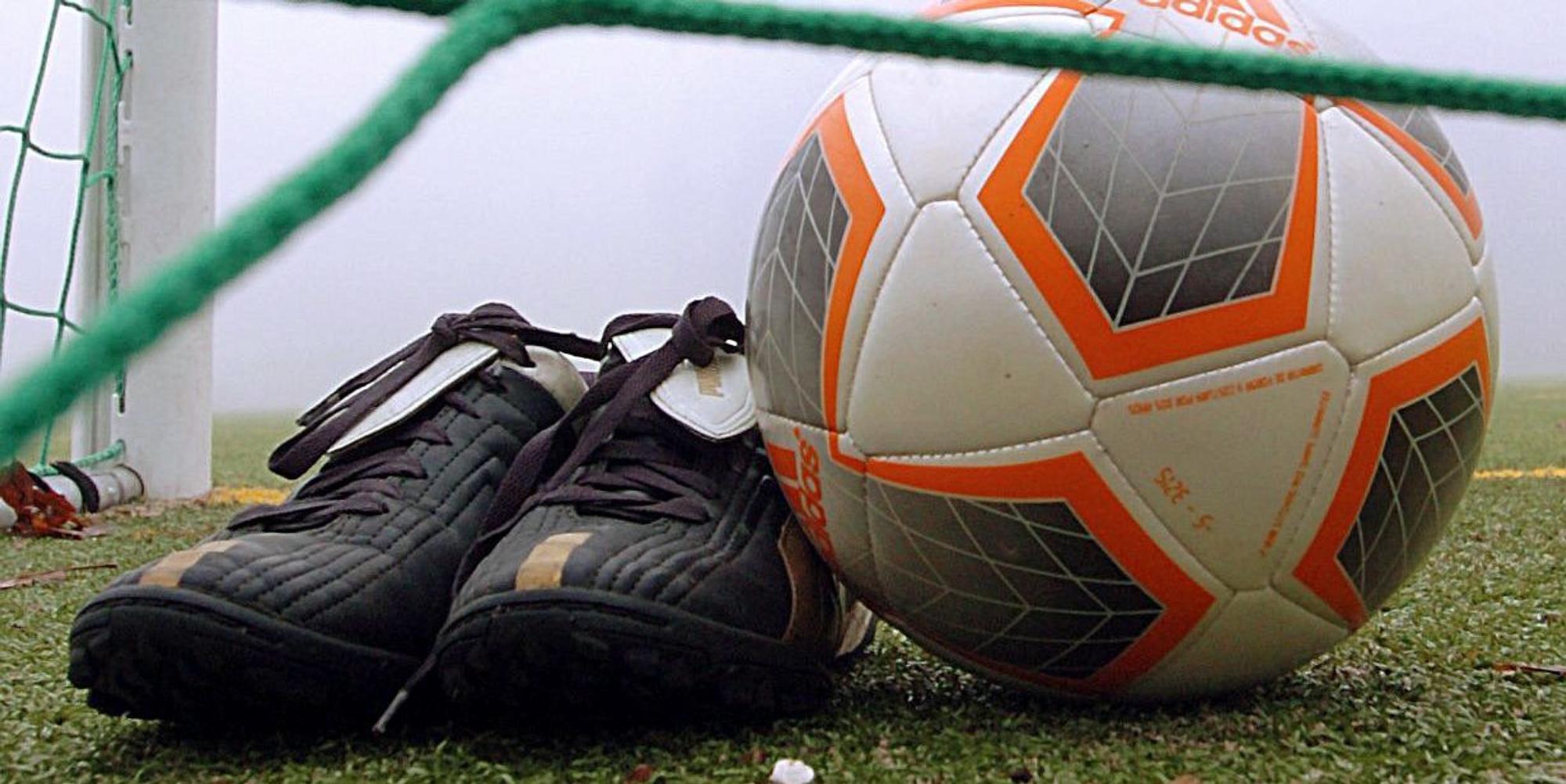 Fußball Rasen
