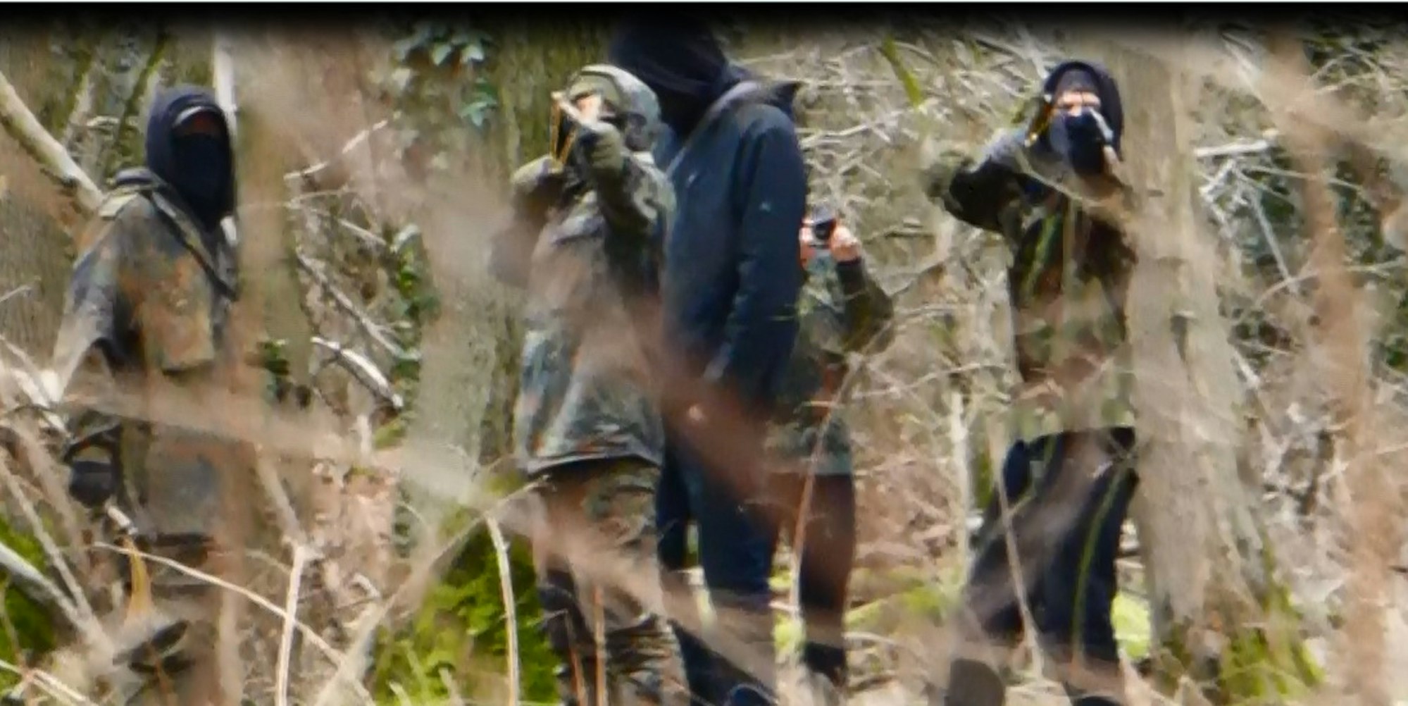 Hambacher Forst Gewalt Steinschleuder Bild RWE