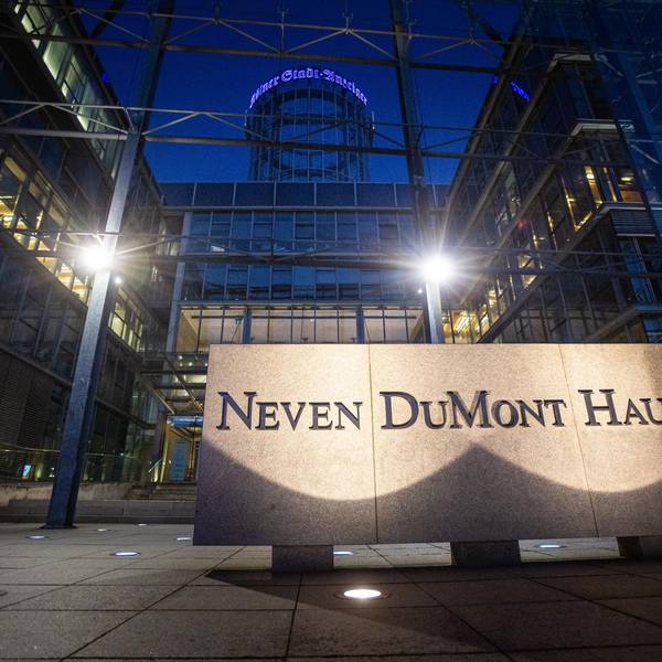 dumont