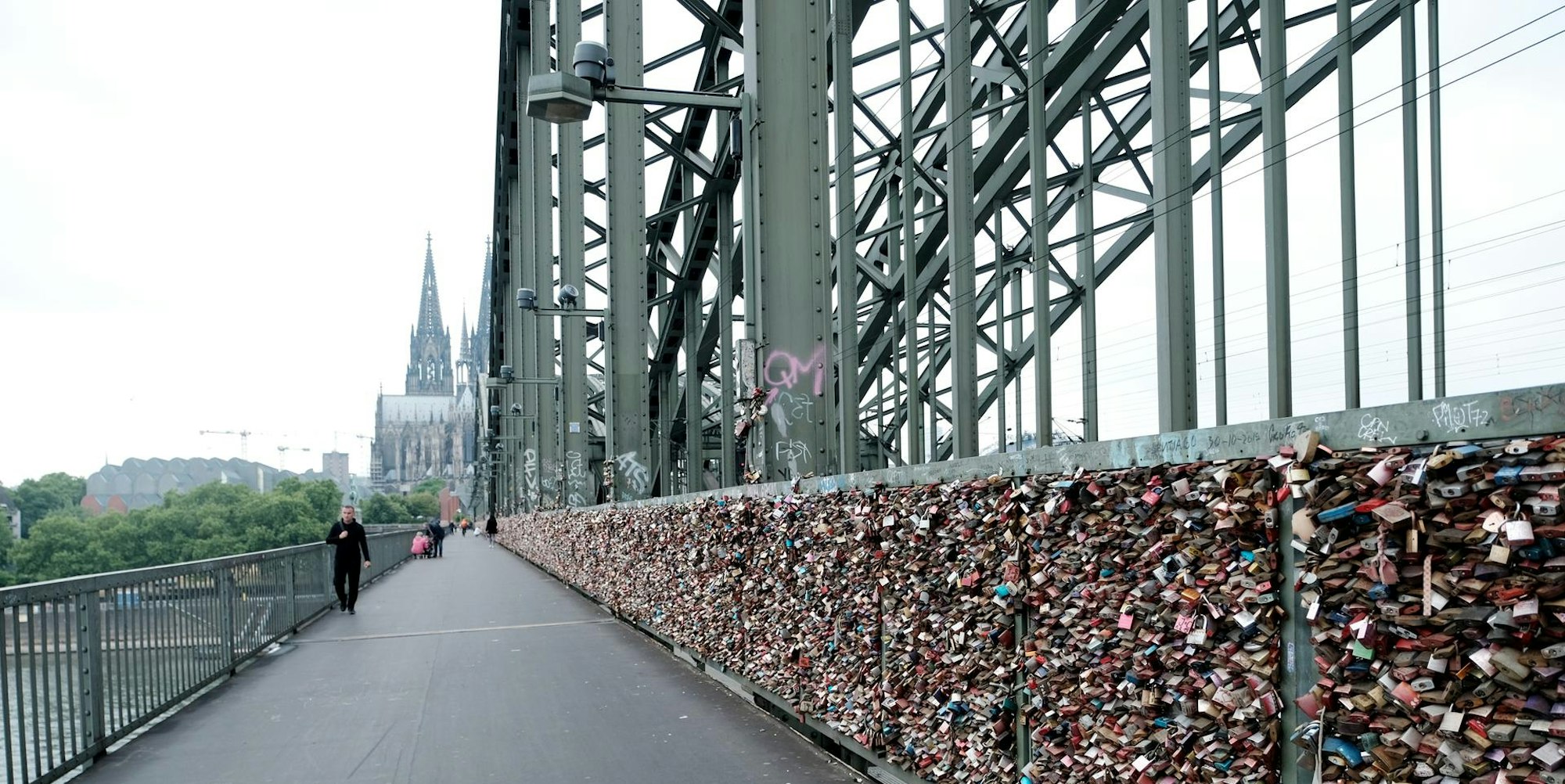 20200604-MAX-liebesschloesser-08