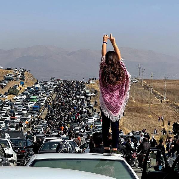 Protest Iran afp 271022 (1)
