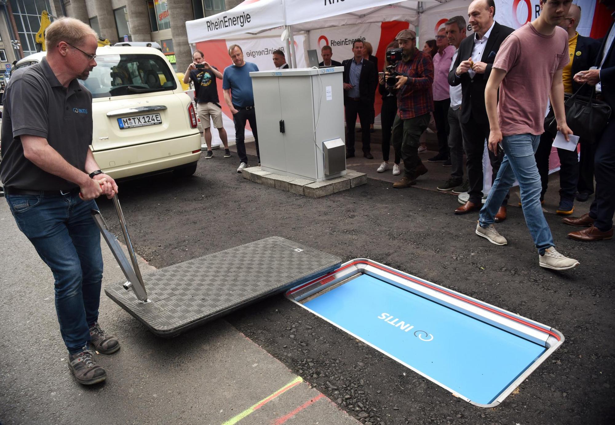 E-Taxi Ladespur 002