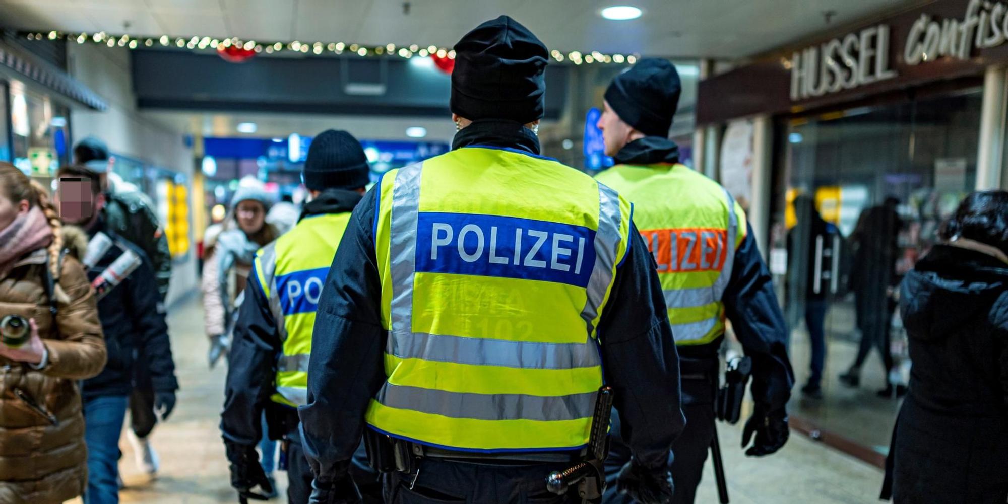 31122019_AR_Silvester_Polizei_HBF_FOS1-3
