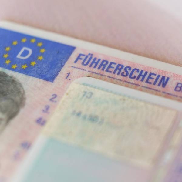 Nahaufnahme eines Führerscheins.