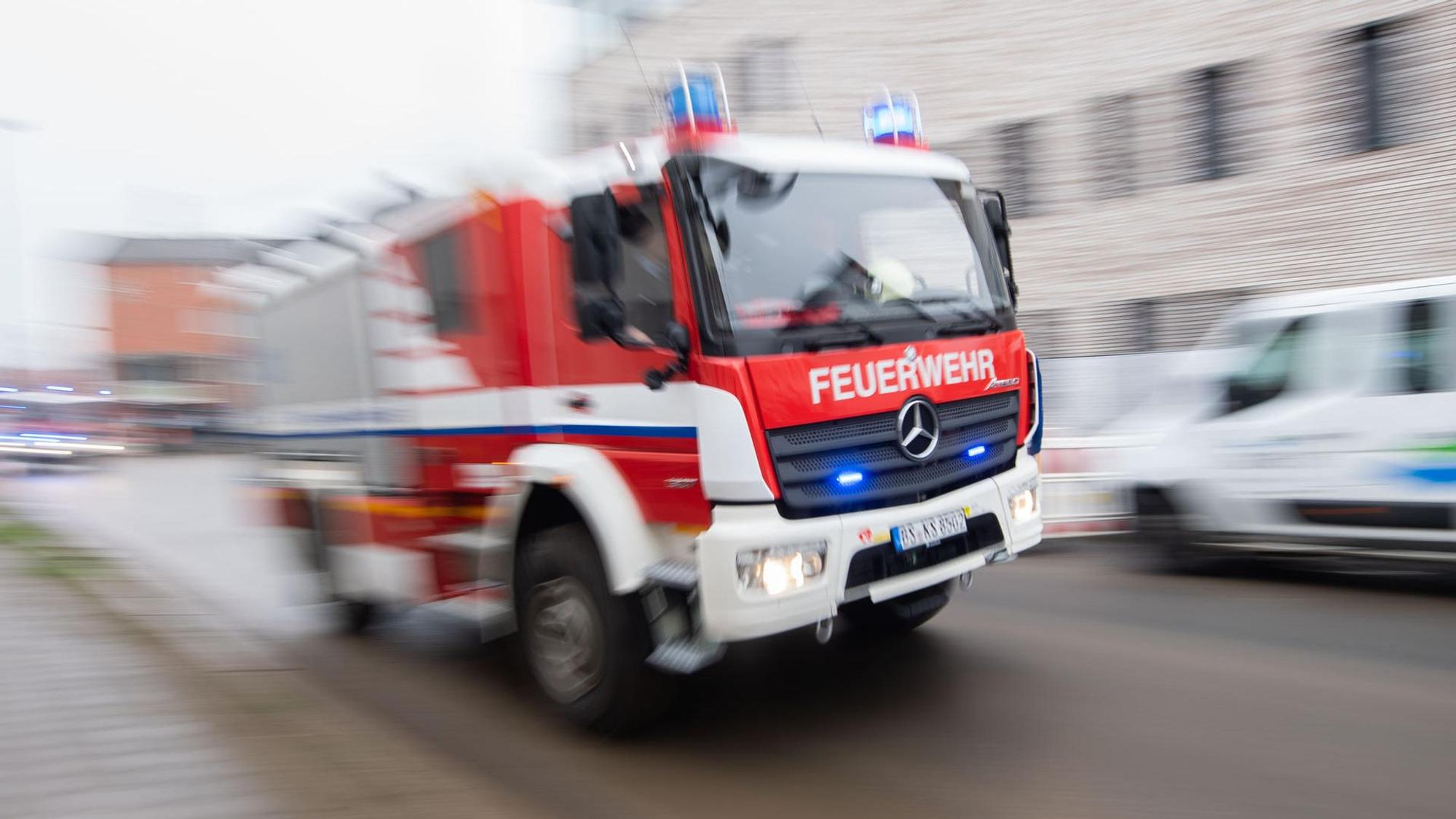 Symbolbild eines Feuerwehrautos.