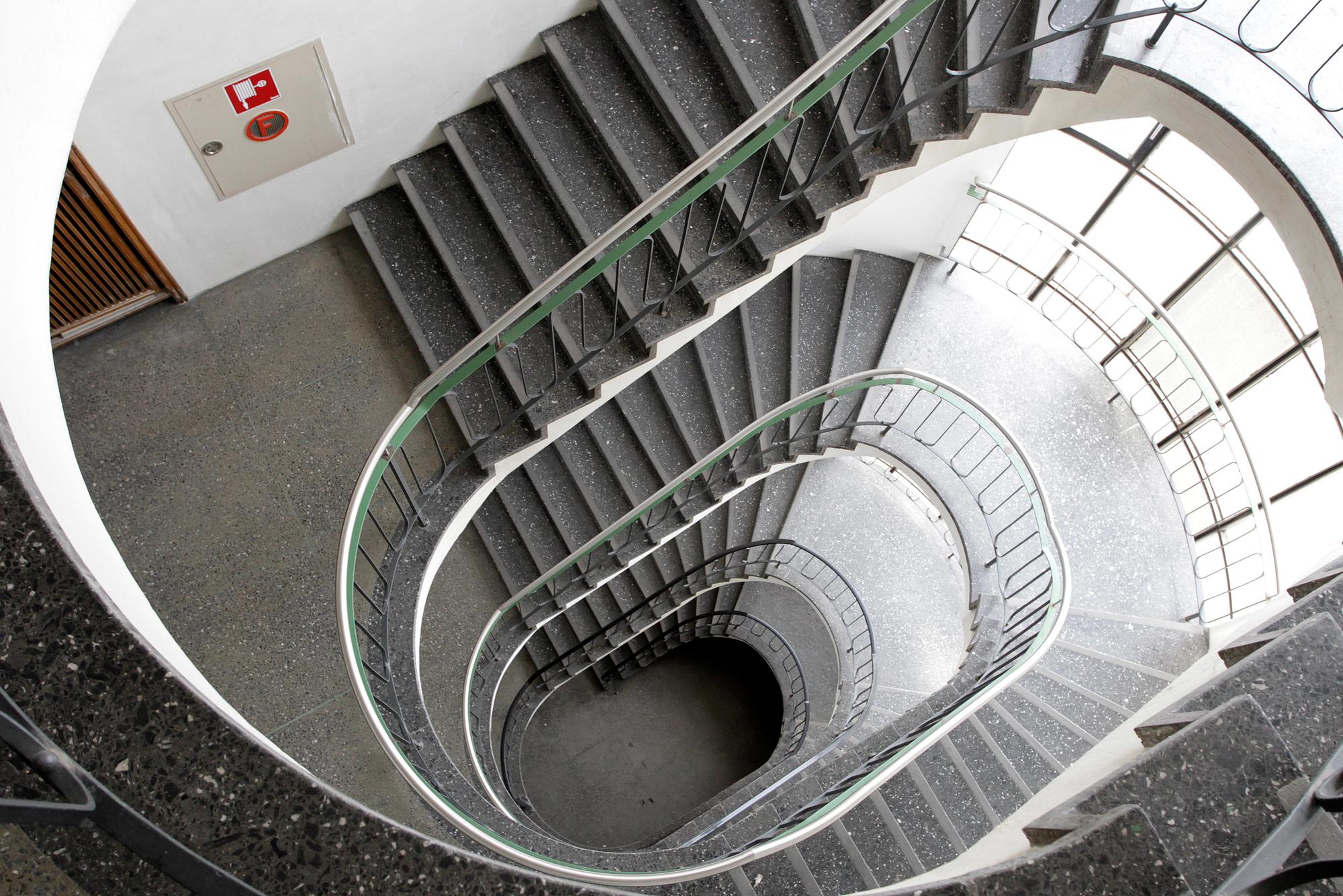Verwaltungsgebäude 239