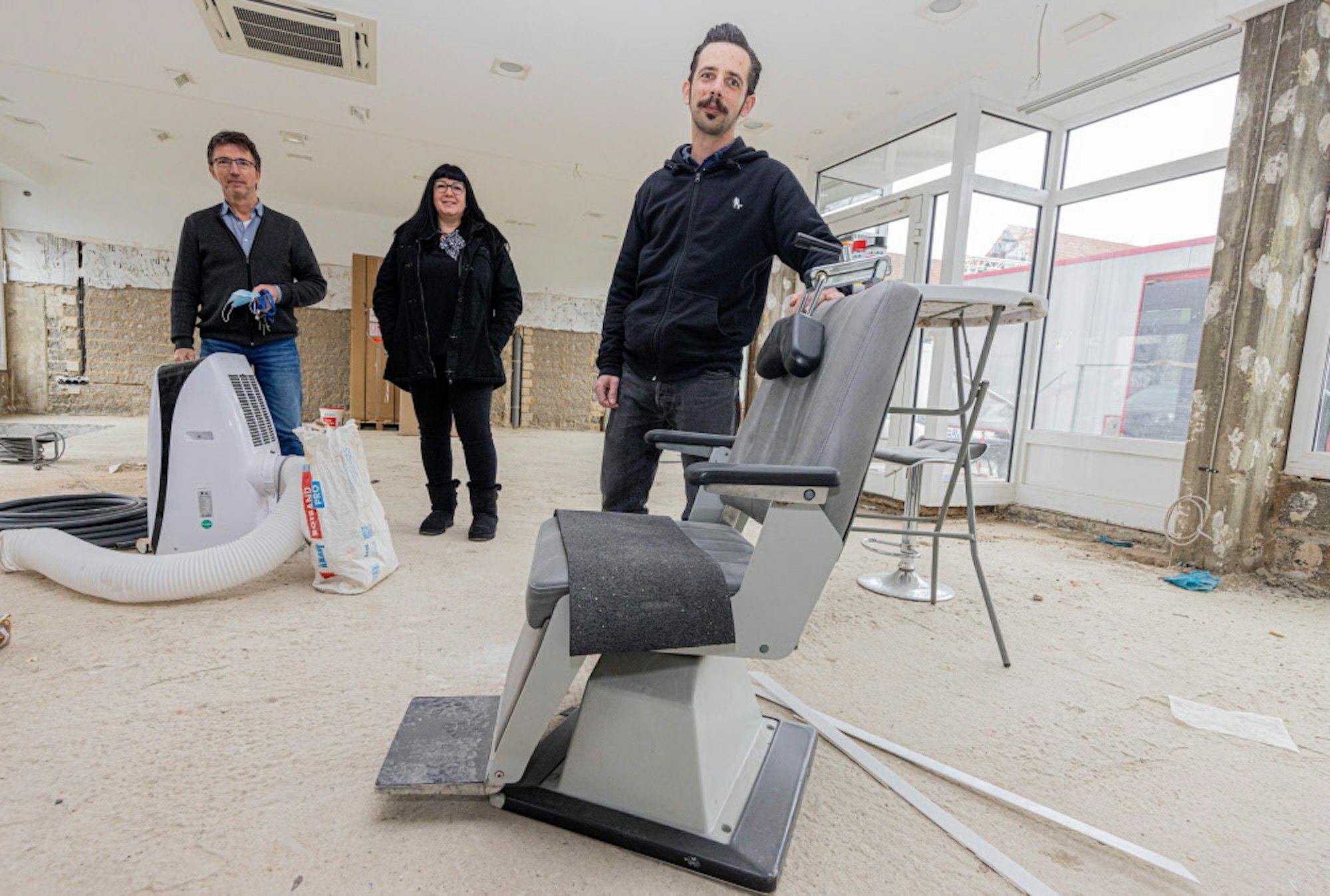 Heimerzheim_Gewerbe_-_Manfred_Herrmann,_Melani_Schulz,_C