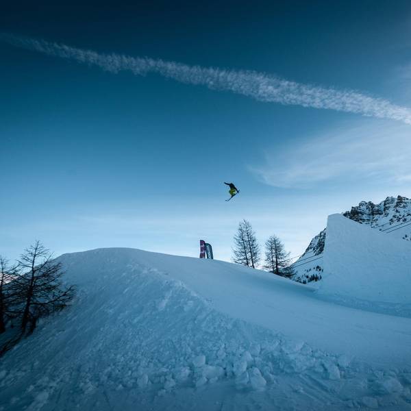 4Moritz_Klein,_Kicker_Photo_Vars#2