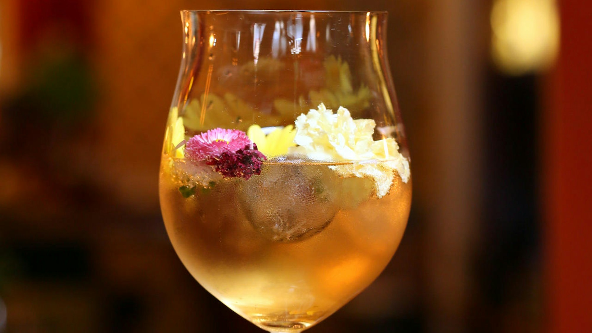 Cocktails für Karneval und danach Violet blossom