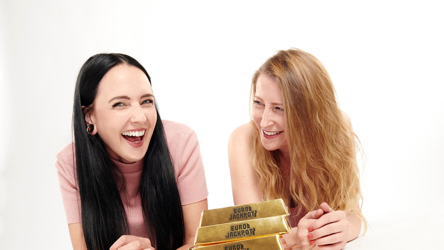 221006 Eurojackpot - Goldbarren (c) Schlag und Roy