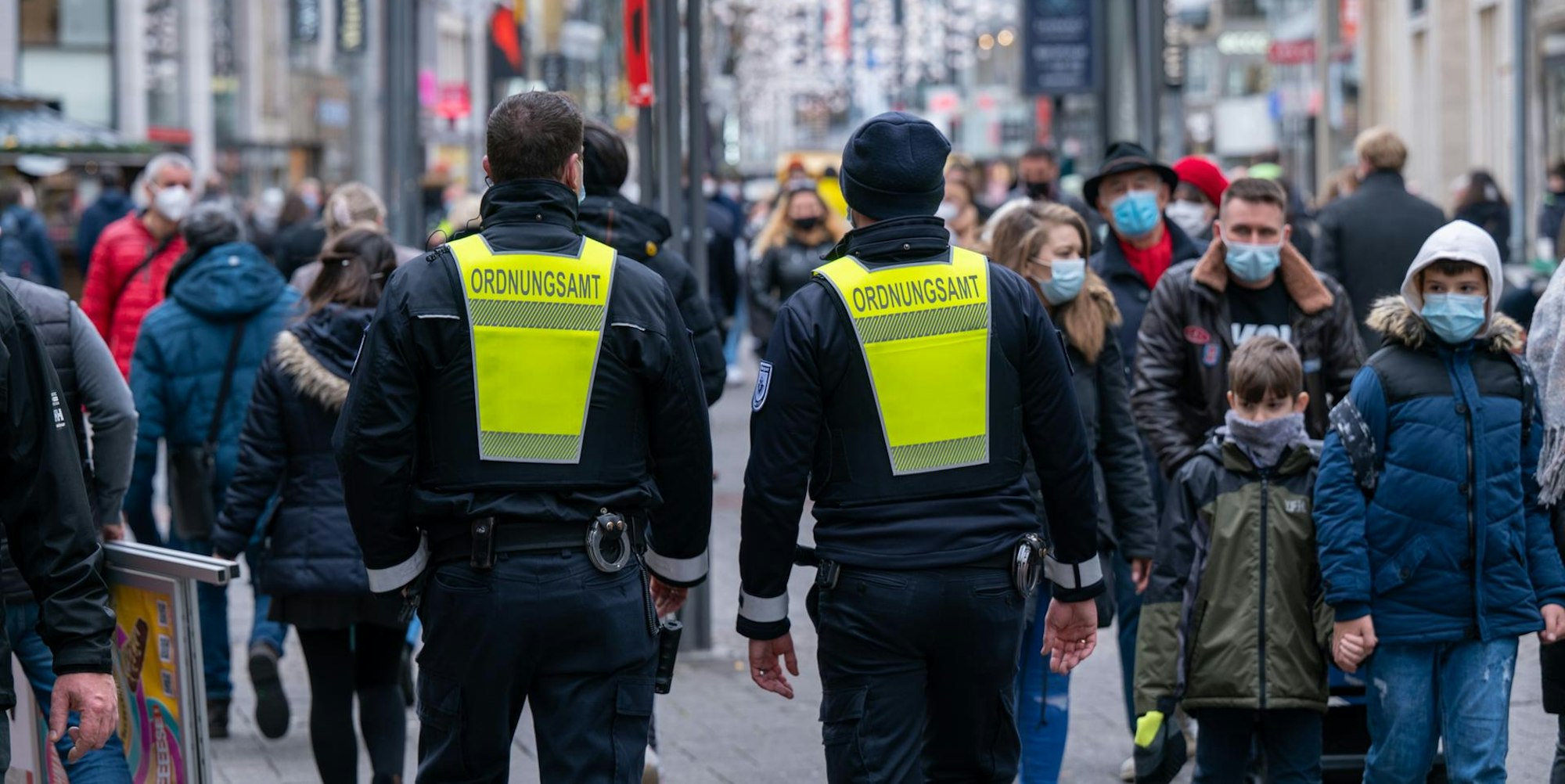 Ordnungsamt Maskenpflicht Schild