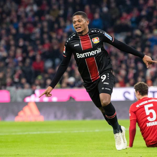 Leon Bailey Jubel Bayern München