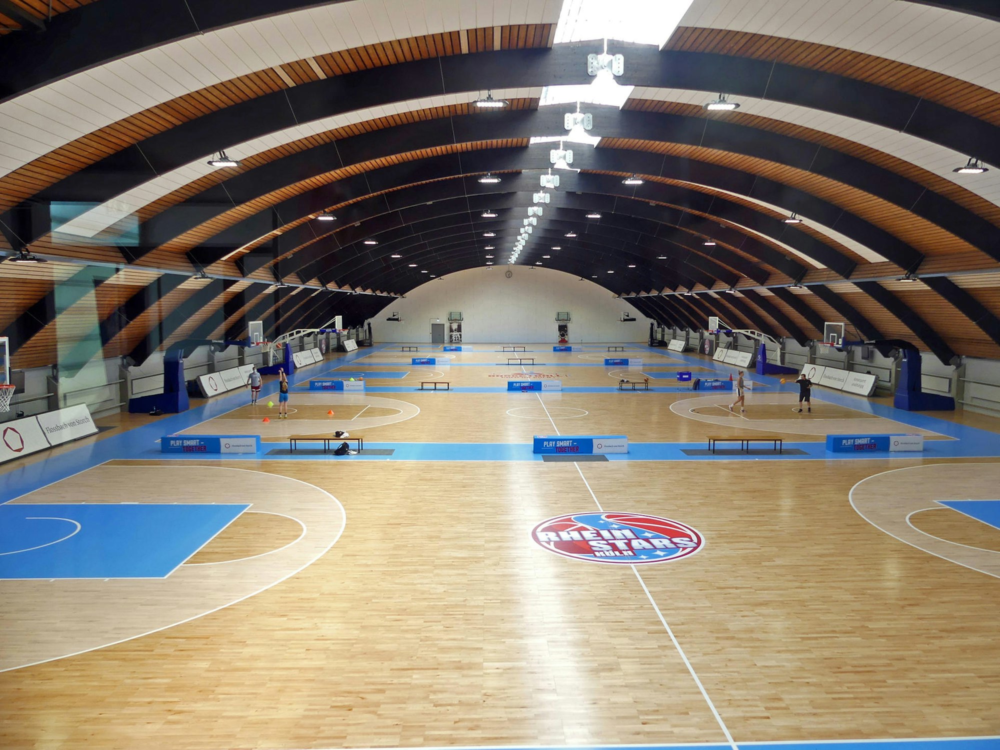 roes-BB-Campus-003