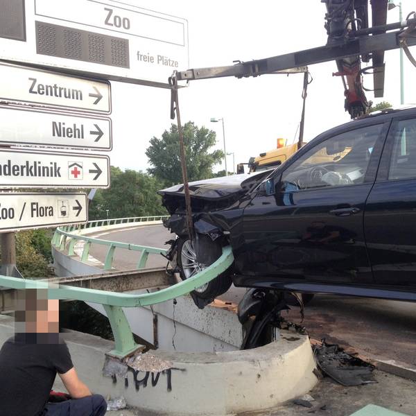 Unfall Zoobrücke (1)