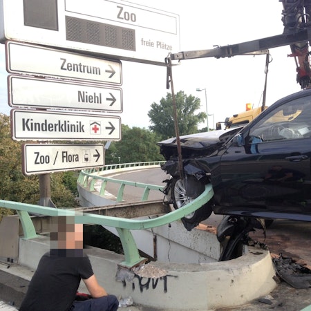 Unfall Zoobrücke (1)