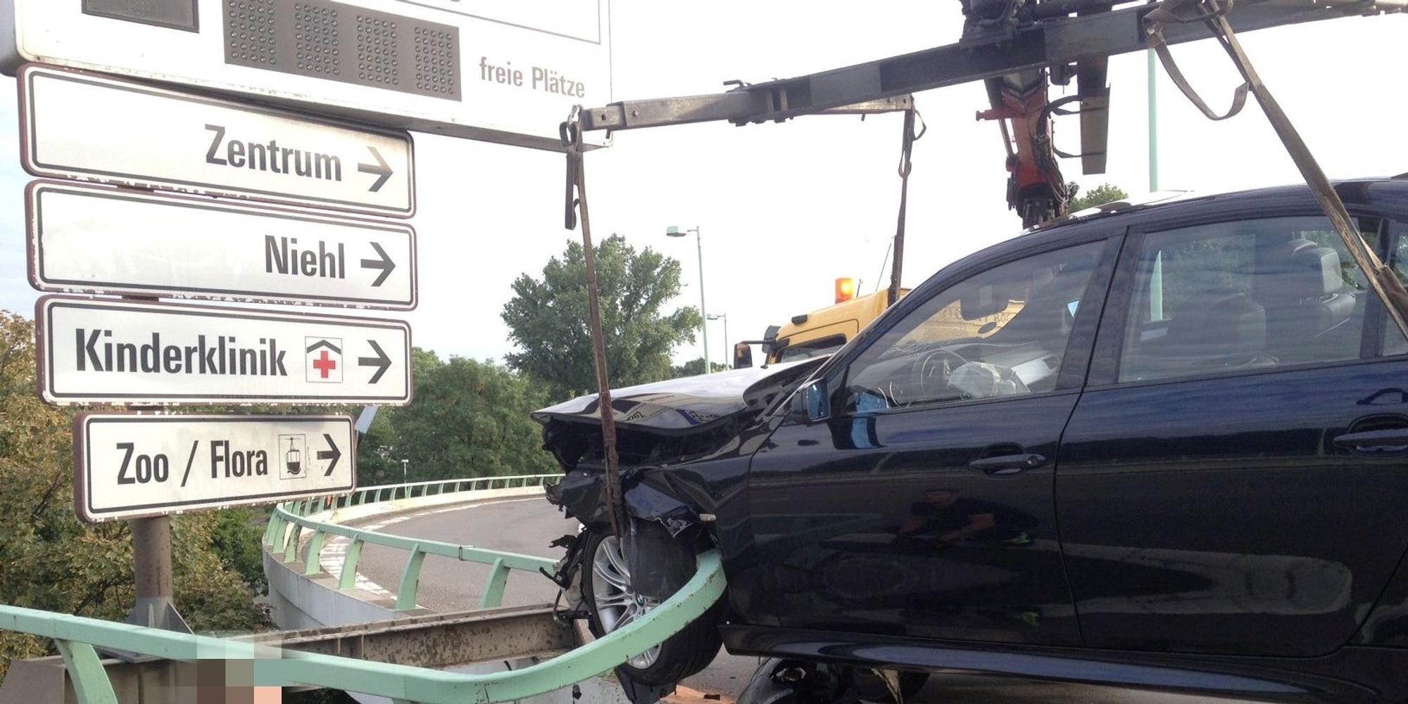 Unfall Zoobrücke (1)