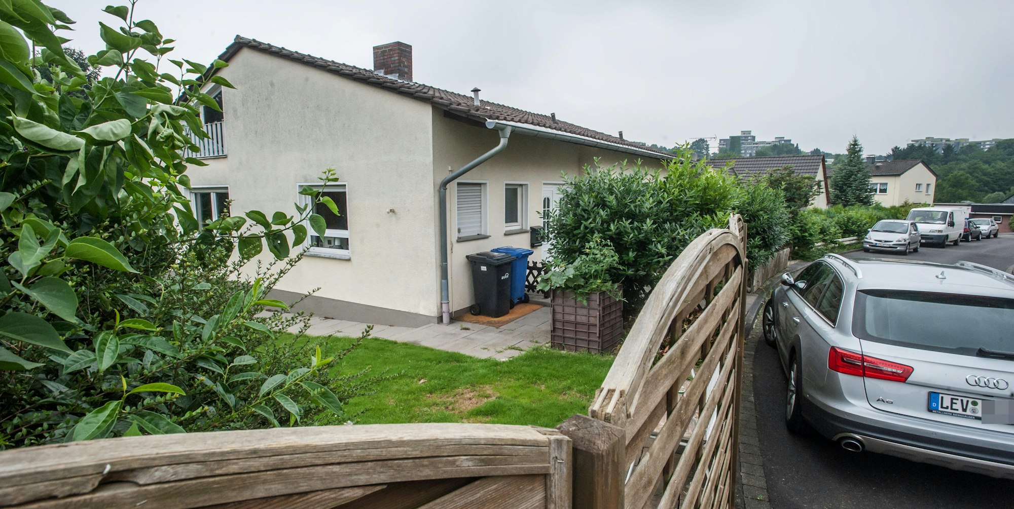 leverkusen-mord-gierlichshof-ALF_2347