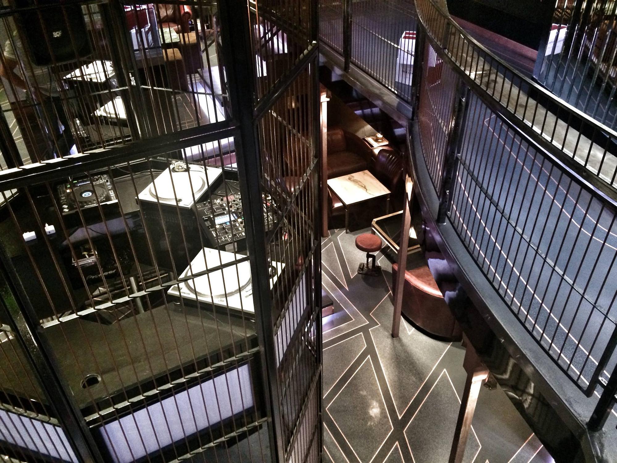 the_cage