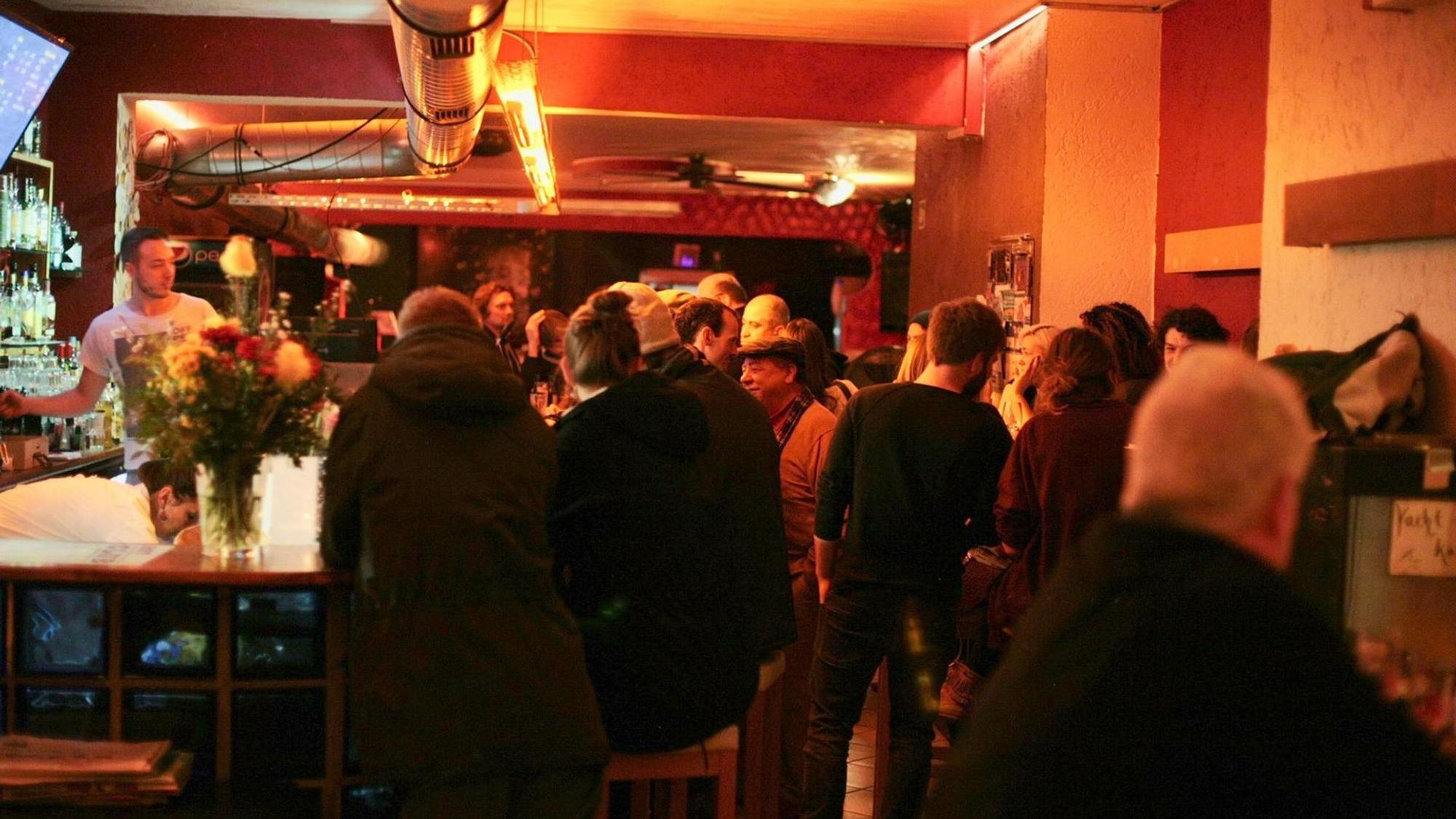 Hopla Bar Tatort Kneipe Kalk FB