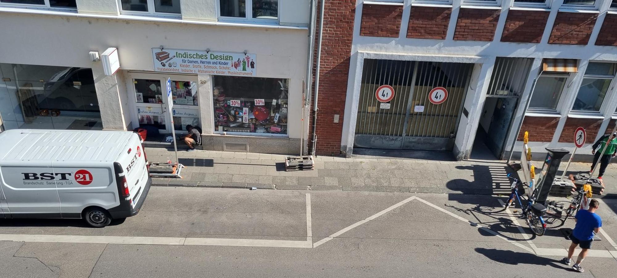 Konsum neben Drogenkonsumraum
